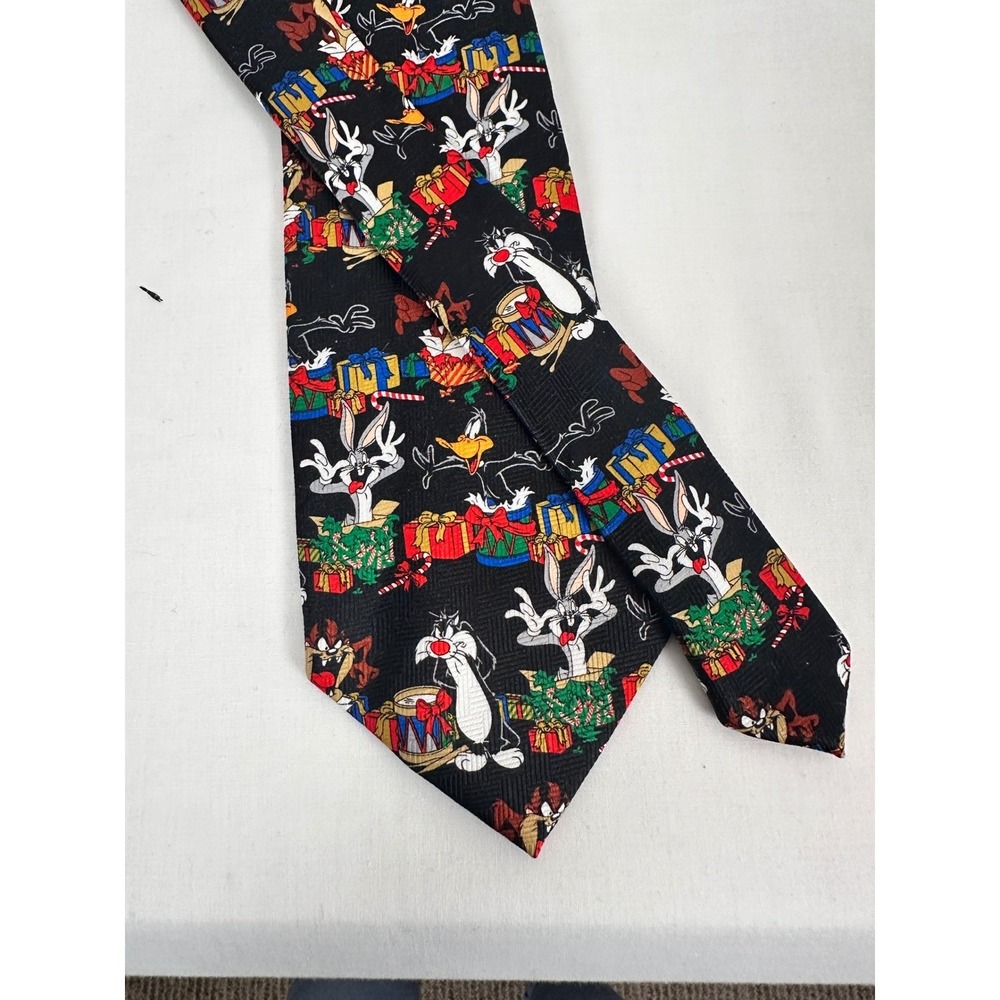 Looney Tunes Necktie Ties 2002  Bugs Bunny Sylvester Christmas Holiday WarnerBro